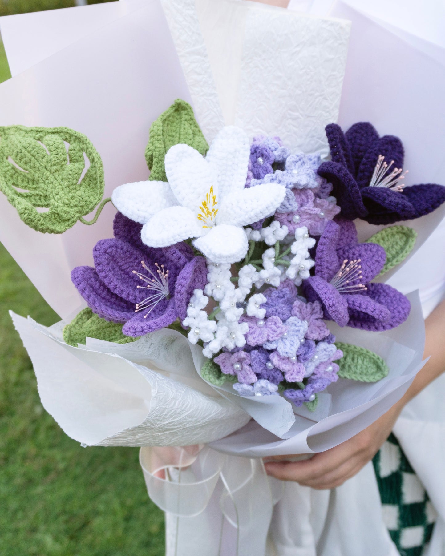 Gently Whisper 💐Hydrangea and tulip woven bouquet · Multiple colors available