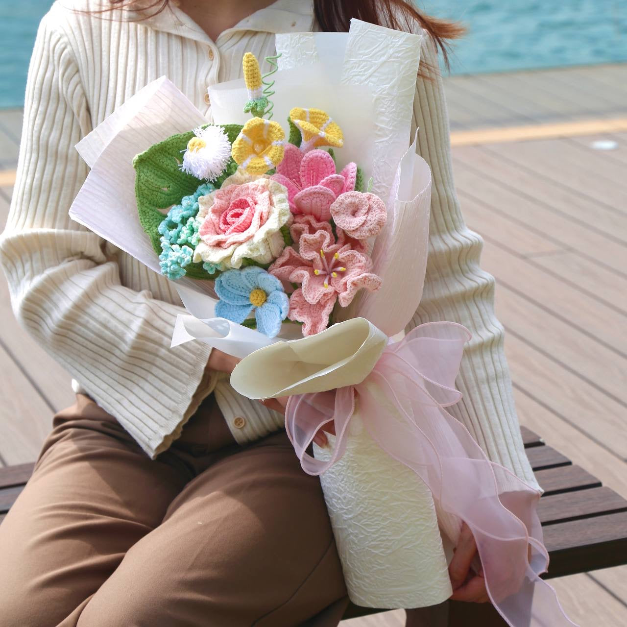 Endless Love💐玫瑰桔梗編織花束