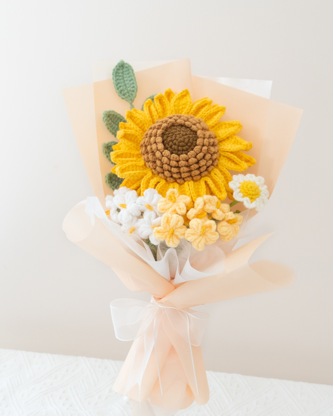 Sunny Side of the Street 💐해바라기 물망초 꽃다발