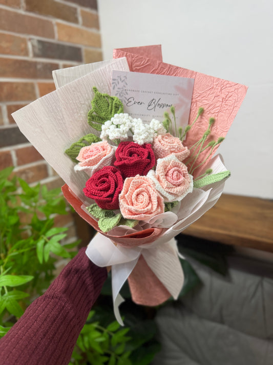 Beauty🌹手工針織混色玫瑰滿天星花束 | 生日情人節閨密禮物多色選擇
